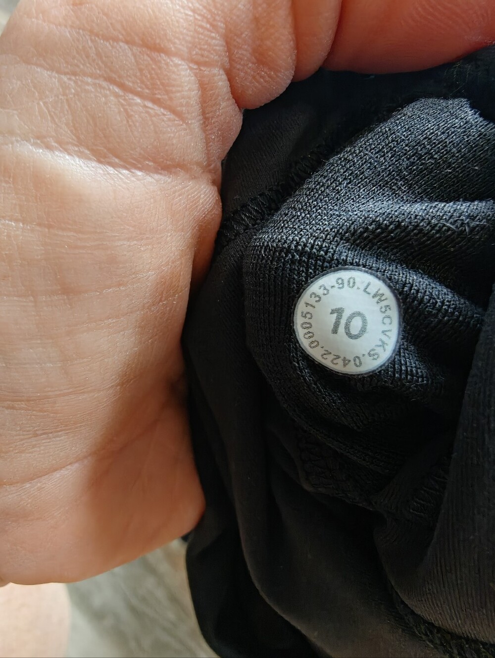 Lululemon Wunder Train High-Rise Tight 25" *Special Edition Embossed Lululemon - Picture 7 of 9